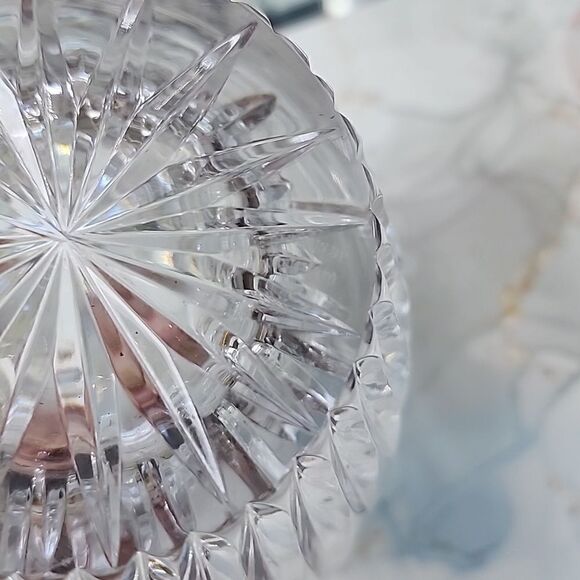 PERFECT Waterford Crystal Calais Pattern LARGE Vase - Picture 3 of 3